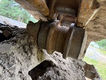 Undercarriage with Right Carrier Rollers