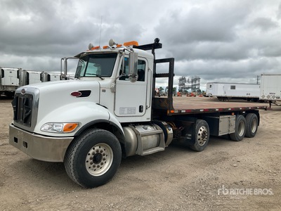 2013 Peterbilt 348 8x2 Rollback Truck