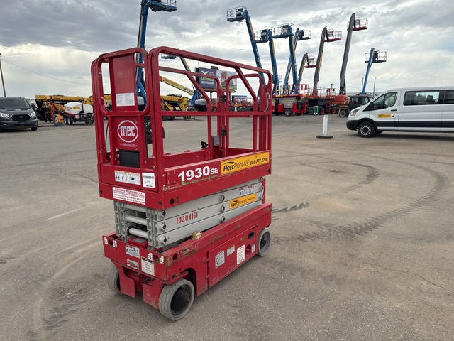 2020 MEC 1930SE Electric Scissor Lift