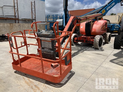 JLG 600AJN 2WD Gasoline Agile Articulating Boom Lift - Factory Reconditioned 2016