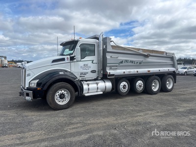 2019 Kenworth T880 10x4 Quad/A Dump Truck