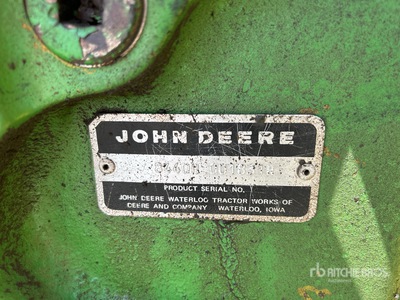 John Deere 8440 Articulated 4WD Tractor