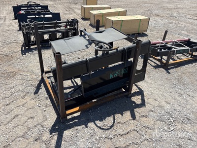 2026 GIYI GY-HWG44 46 in Skeleton Mini Skid Steer Grapple (Unused)