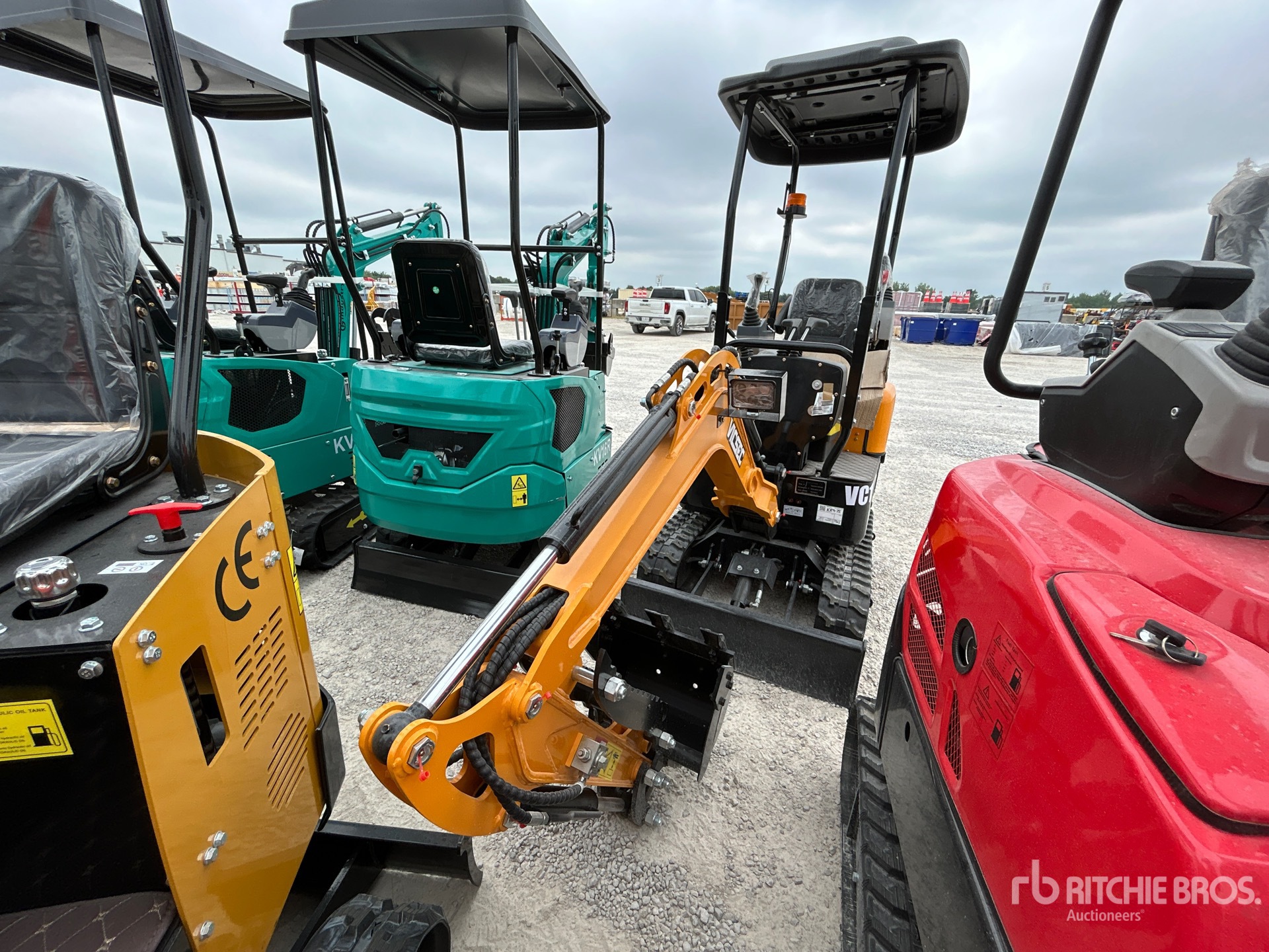 2026 VICSEC VC16 Mini Excavator (Unused)