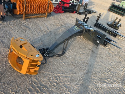 2026 GIYI GY-RG63 47 in Q/C Clam 360°Rotating Garfio para minicargadora (Unused)