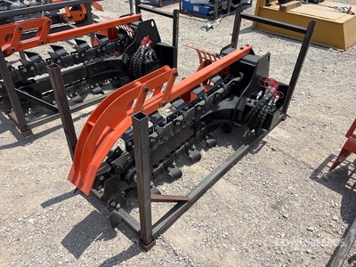 2026 GIYI D39 39 in Mini Skid Steer Trencher (Unused)