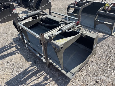 2026 GIYI GY-PG72 72 in Benne avec Grappin pour chargeuse à différentiel (Unused)