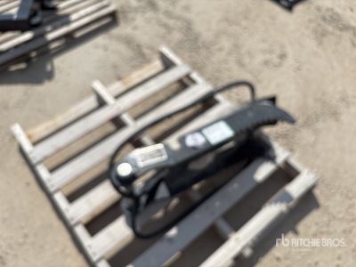 2026 GIYI GY-XJ3T Excavator Thumb (Unused)