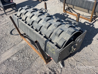2026 GIYI GY-CW70 60 in Roue de compactage pour chargeuse à différentiel (Unused)