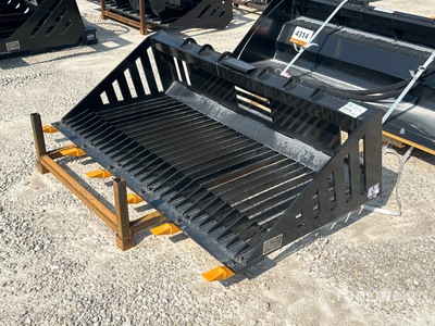 2026 GIYI GY-RB66 67 in Rock Bucket Godet pour chargeuse à différentiel (Unused)