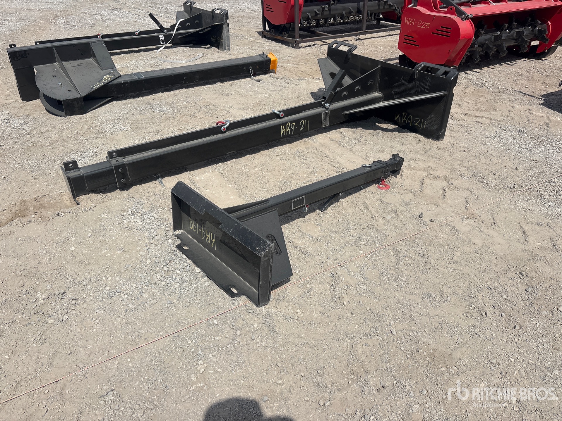2026 GIYI GY-MTB87 Mini Skid Steer Boom (Unused)