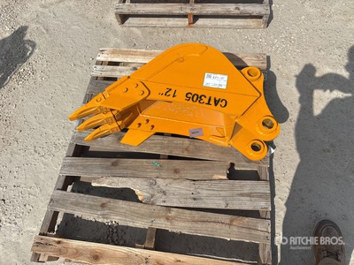 2026 GIYI GY-BK Excavator Bucket - Fits Cat 305 (Unused)