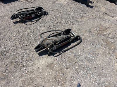 2026 GIYI GY-XJ3T 11 in Hydraulic CAT Hydraulic Graafmachine duimklem (Unused)