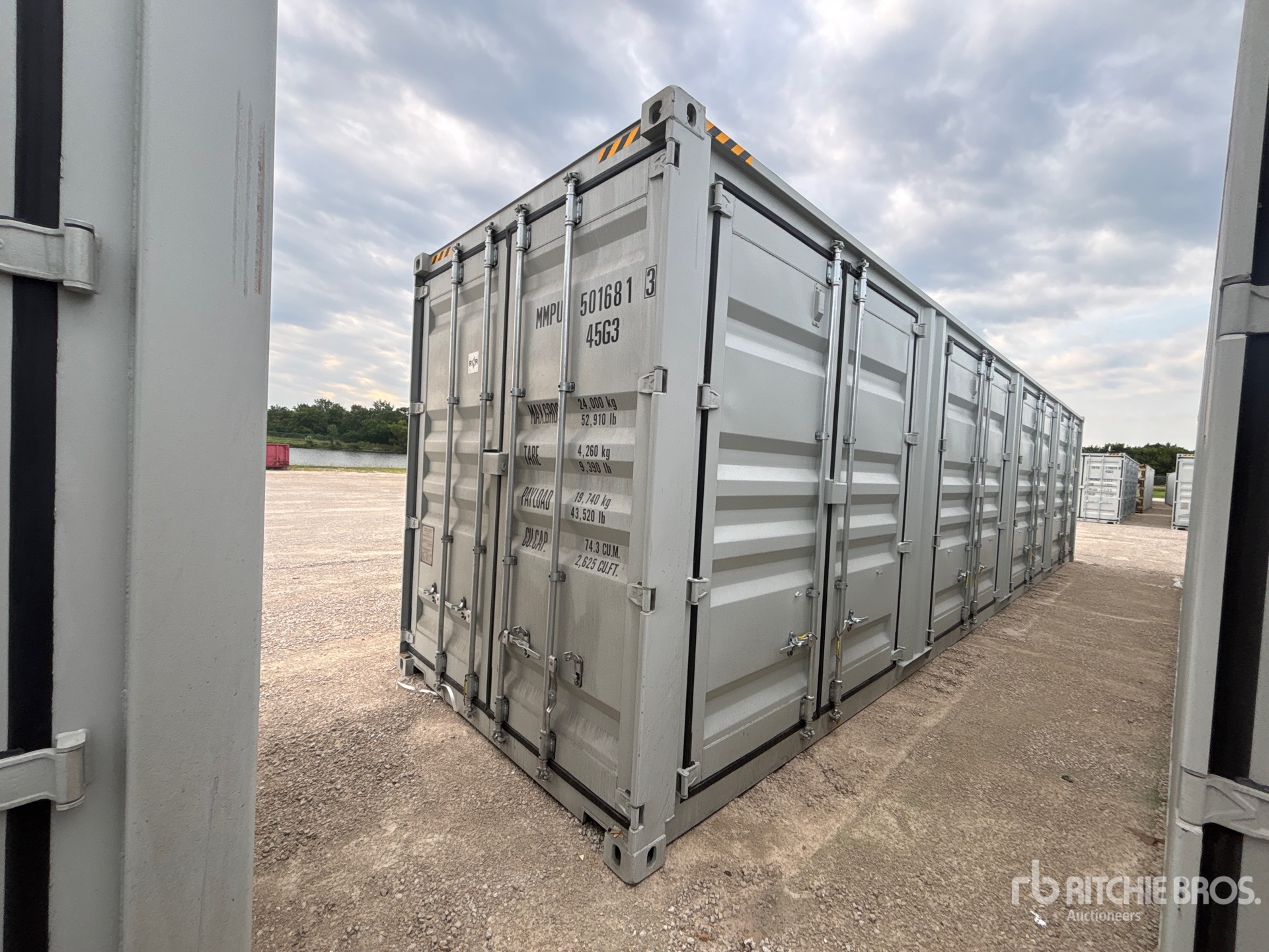 2026 40 ft High Cube Multi-Door Storage Container
