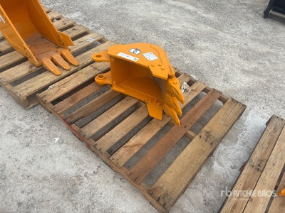 2026 GIYI GY-BK 12 in Godet d'excavatrice - Fits Cat 303 (Unused)