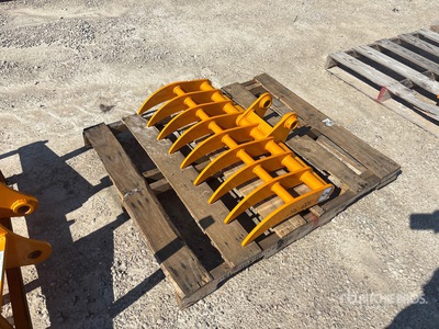 2026 GIYI 38 in Excavator Rake - Fits Cat 303 (Unused)