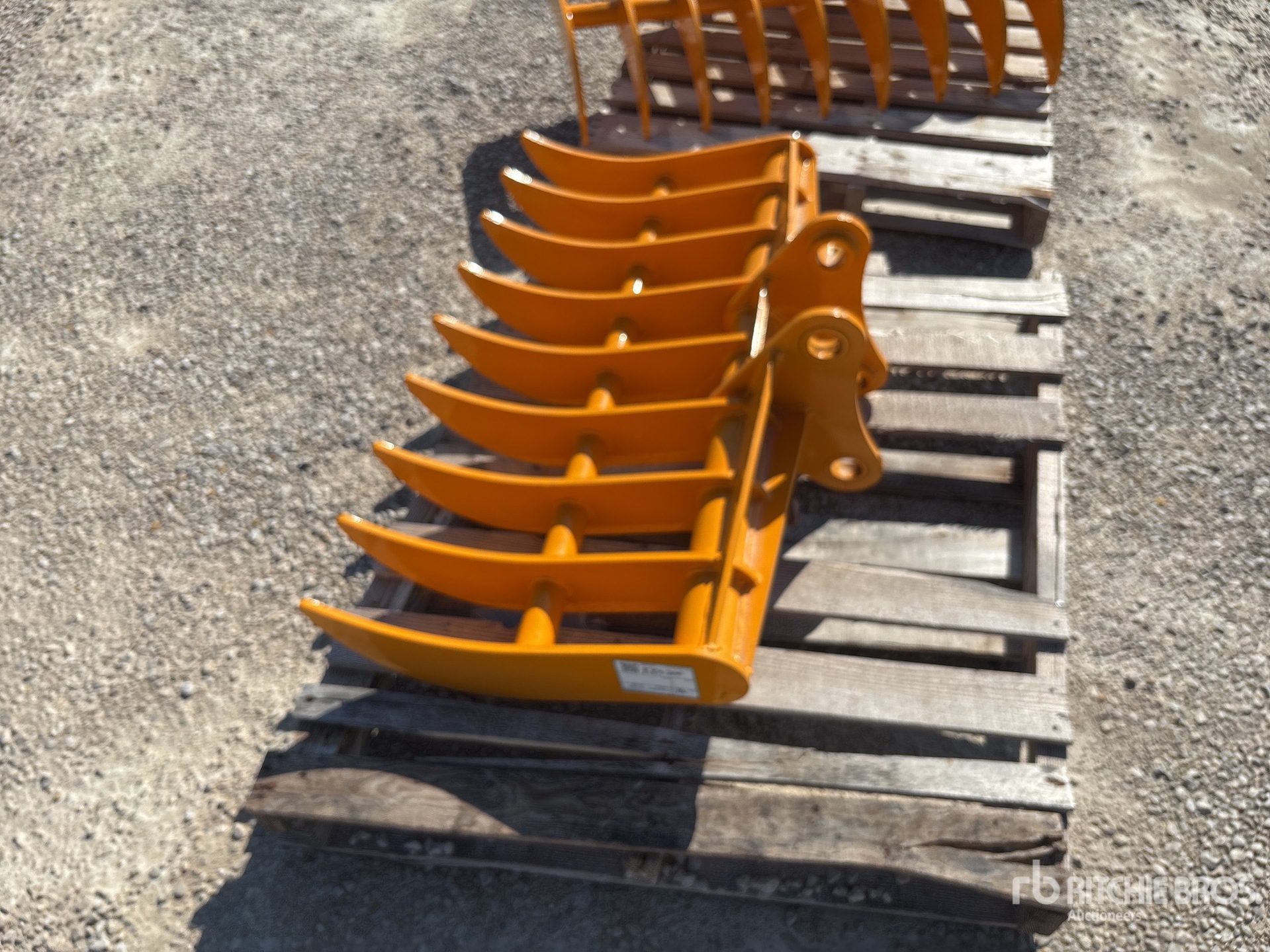2026 GIYI Excavator Rake (Unused)