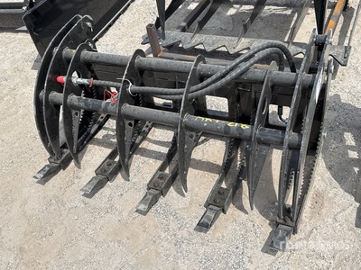 2026 GIYI GY-MCLG60 42 in Mini Skid Steer Grapple (Unused)