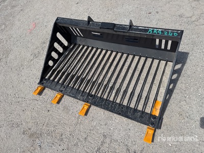 2026 GIYI GY-RB44 44 in Mini Skid Steer Bucket (Unused)