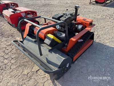 2026 SDLOOL SL-LM1000Q Remote Control Crawler Lawn Mower (Unused)