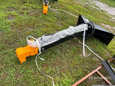 2026 GIYI GY-TBL47 135 in Skid Steer Telescopic Boom (Long Cylinder) スキッドステア付属部品 (Unused)