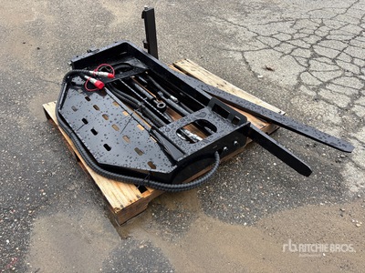2026 GIYI GY-SF60 59 in Side shift Skid Steer Forks (Unused)