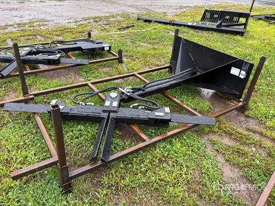 2026 GIYI GY-STL75 Skid Steer Tire Lifter スキッドステア付属部品 (Unused)