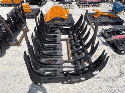 2026 GIYI GY-CLG72 Skid Steer Grapple (Unused)