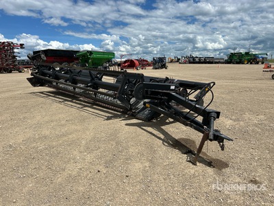 1998 MacDon 25 ft Pull Type Windrower