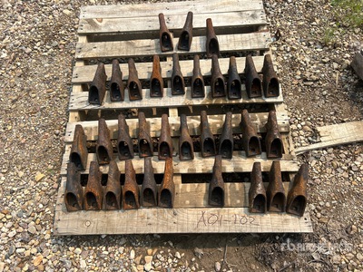 Quantity of (33) Quantity of AIr Seeder Boots