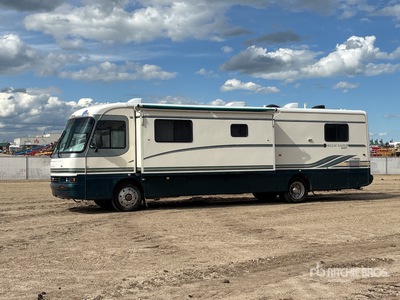1996 Endeavor 37WDS Motor Home