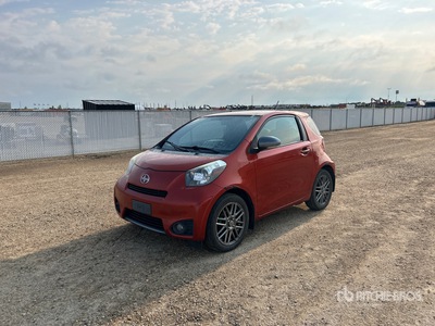 2012 Toyota Scion Samochód