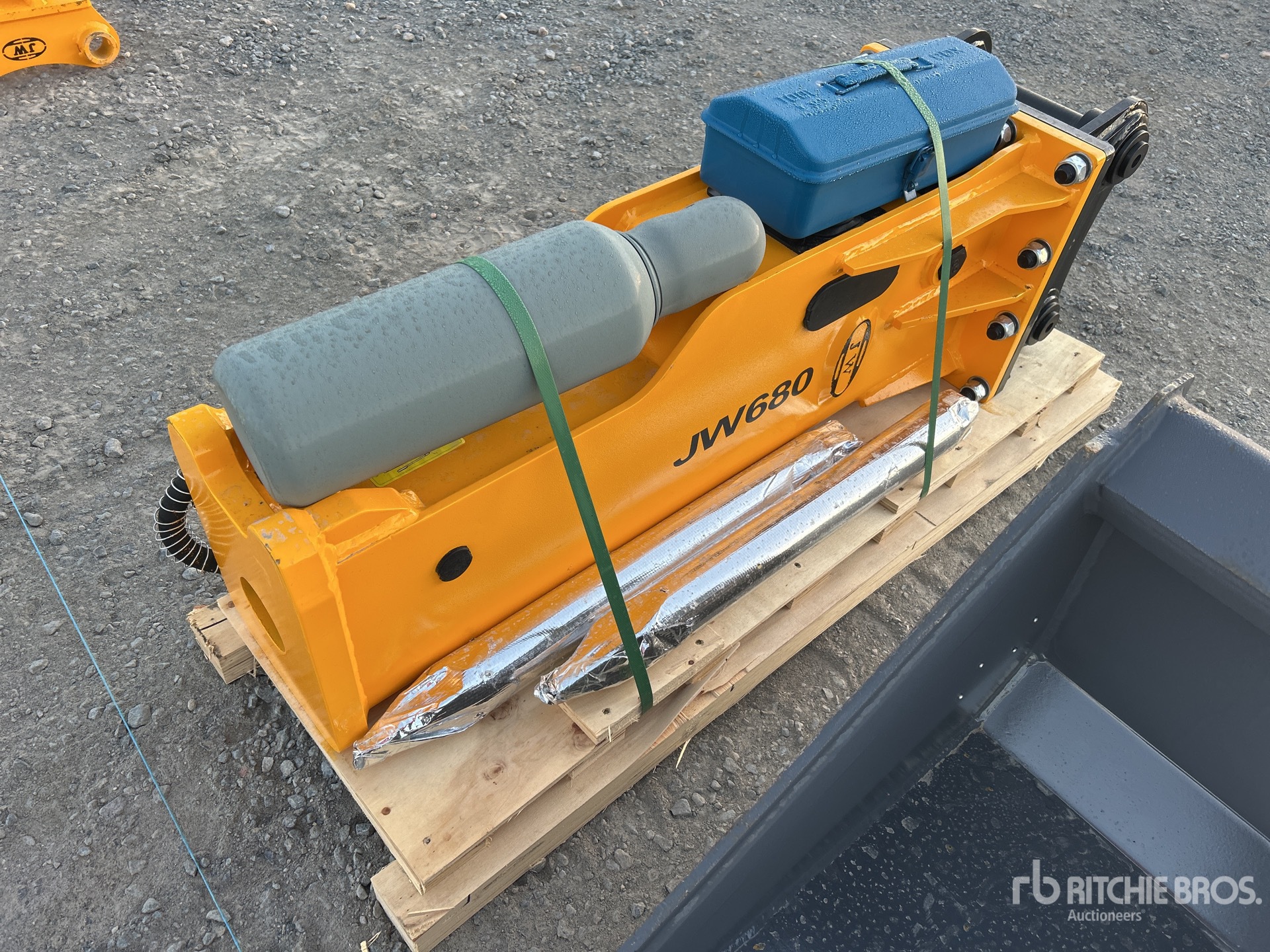 2026 JW JW680s Q/C Hydraulic Breaker - Fits 5 - 7 Ton (Unused)