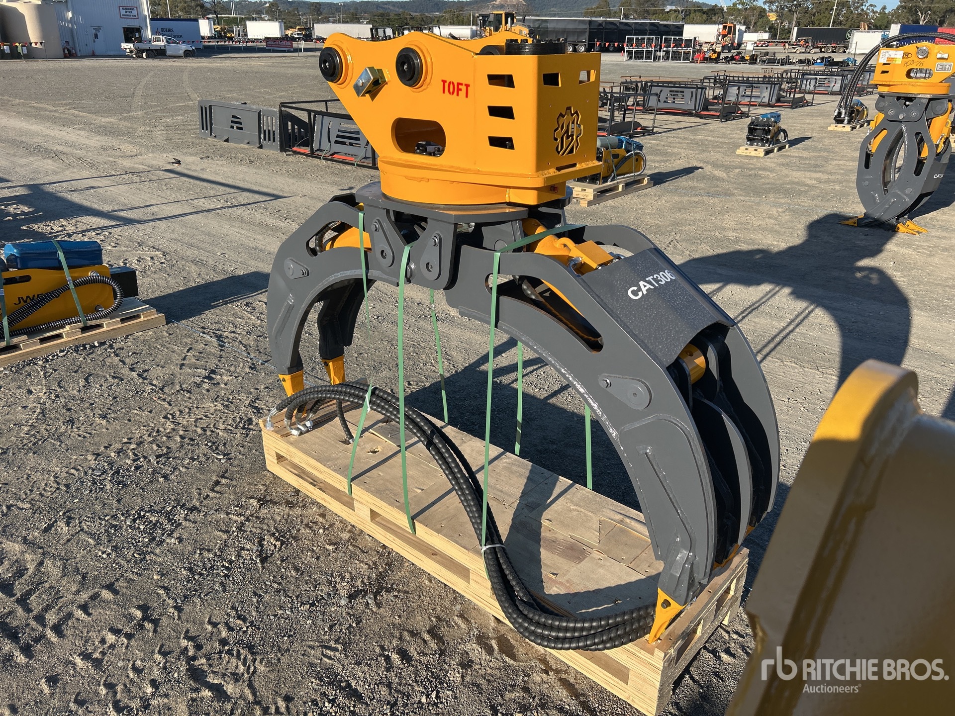 2026 TOFT TOFT04G Excavator Grapple - Fits 4 - 7 ton (Unused)