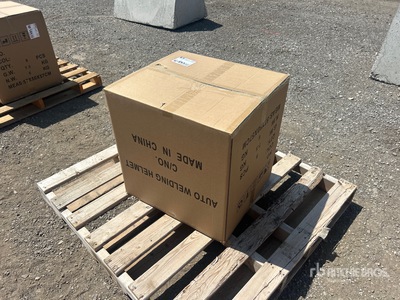 Quantity of 2026 GLWH16 Auto Darkening Welding Helmet (Unused)