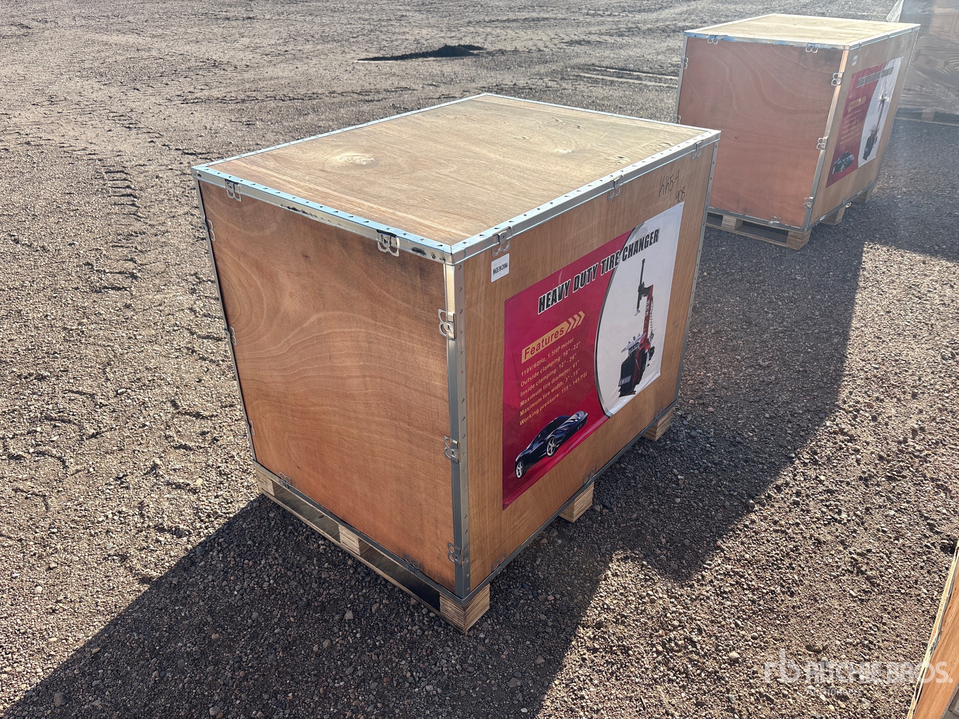 2026 GLTC24 Tire Changer (Unused)