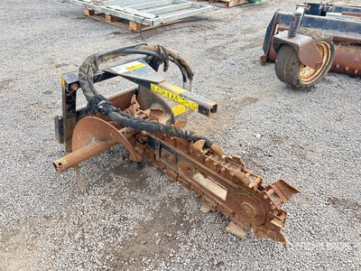 Toro 1000 mm Mini جرافة تسوية بدون توجيه