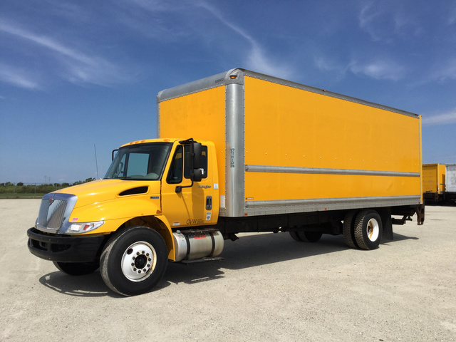 2013 Freightliner M2 106 Cargo Truck 2013 Freightliner M2 106 Cargo Truck