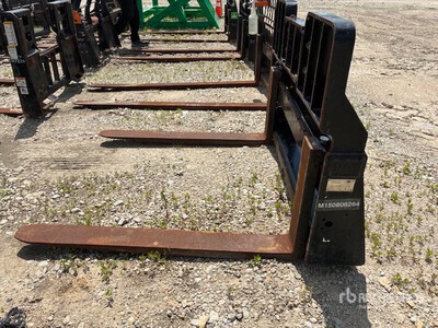 Cat 48x48 Skid Loader Forks بنود متنوعة - قطع المعدات