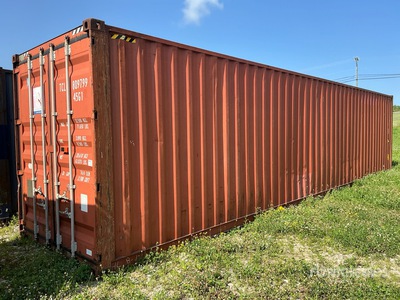 2010 40 ft Storage Container