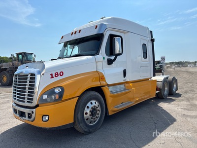 2017 Freightliner Cascadia 125 6x4 T/A Sleeper Truck Tractor
