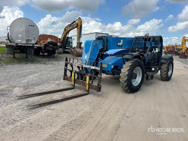 2016 Genie GTH-844 Telehandler
