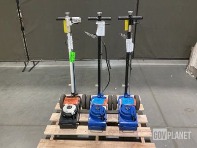 (3) Hydraulic Under Axle Jacks