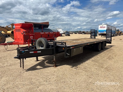 2012 Load Trail 28 ft T/A Equipment Trailer