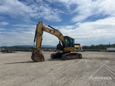 2007 Cat 330DFM Roadbuilder 油圧ショベル