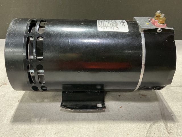 ND Defense 854284 Hydraulic Pump