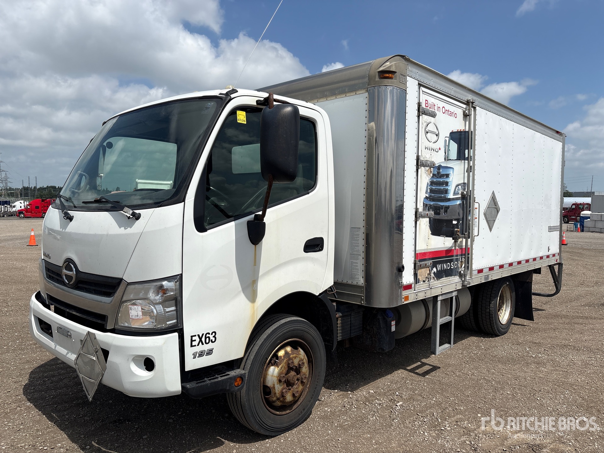 2018 Hino 195 4x2 COE Van Truck