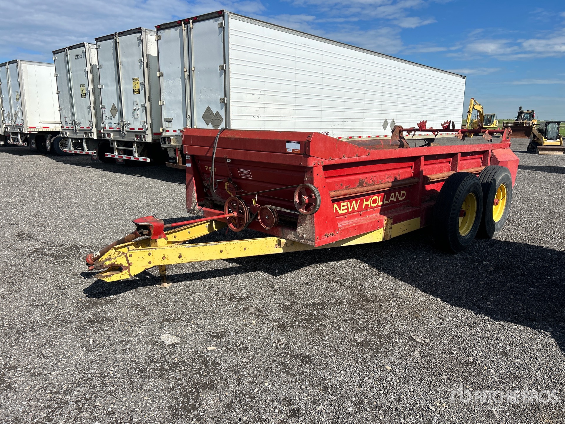 1986 New Holland 791 Dry Spinner T/A Manure Spreader