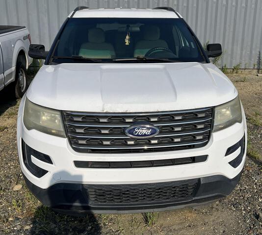 2016 Ford Explorer SUV 2016 Ford Explorer SUV