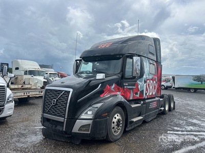 2022 Volvo VNL 6x4 Ciągnik siodłowy T/A z kabiną sypialną